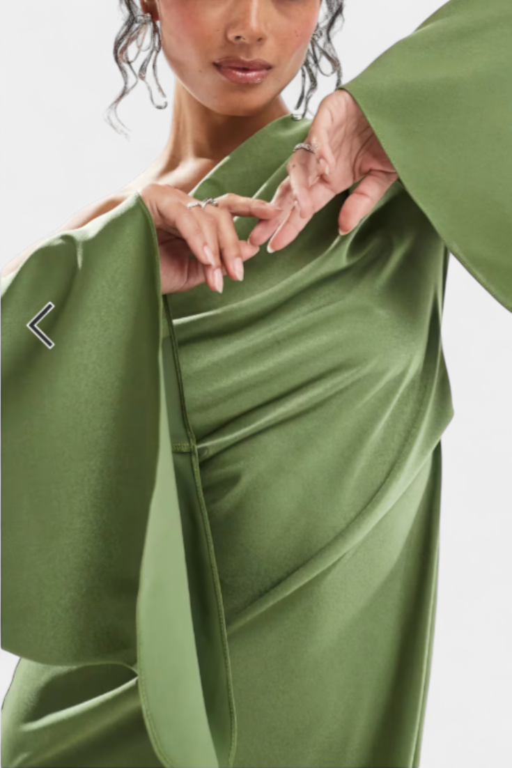 Franka Asimetrična Maxi Haljina s Jednim Rame i Oblikovanom Strukom