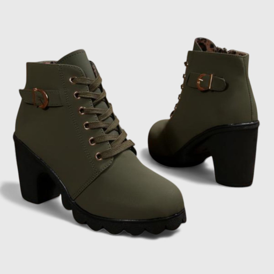 Biljana - Udobne čizme sa stabilnom petom i metalnom kopčom