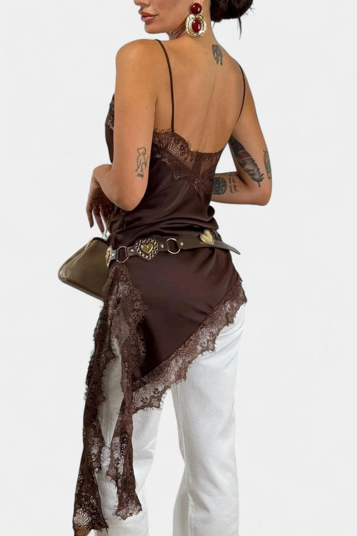 Katarina Mini Haljina s Naramenicama i Čipkom