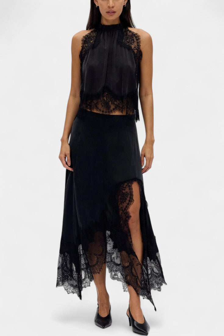 Nada Midi Suknja s Čipkastim Detaljima i Asimetričnom Porubom