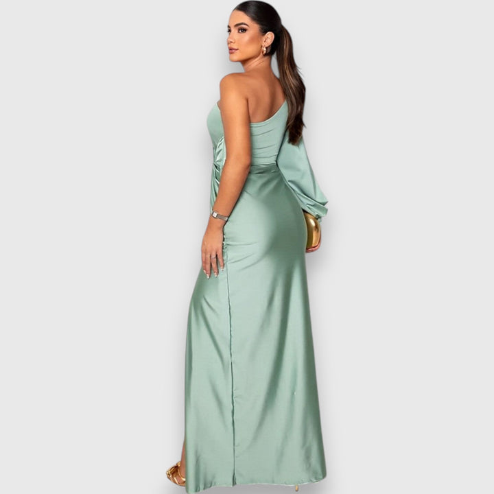 Vera – Elegantna i Moderna Haljina za Svaku Priliku